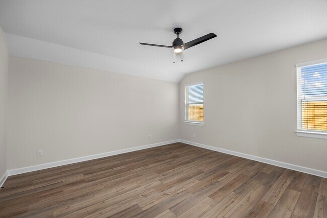 Building Photo - 14005 Starboard Reach Dr