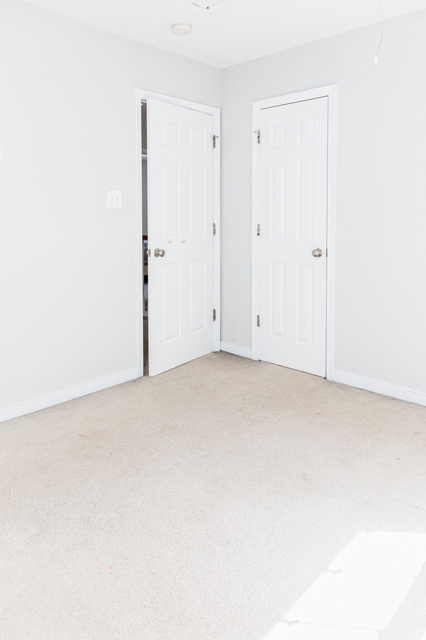 Building Photo - 9023 Jeans Grove Ln