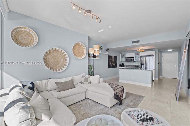 Building Photo - 888 Biscayne Blvd