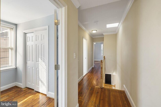 Building Photo - 635 Fagley St