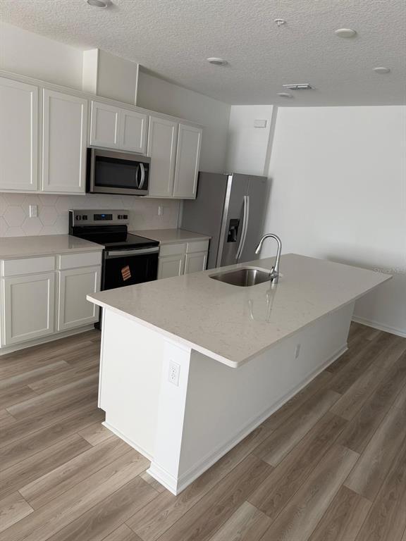 Building Photo - 11381 Nona Sound St