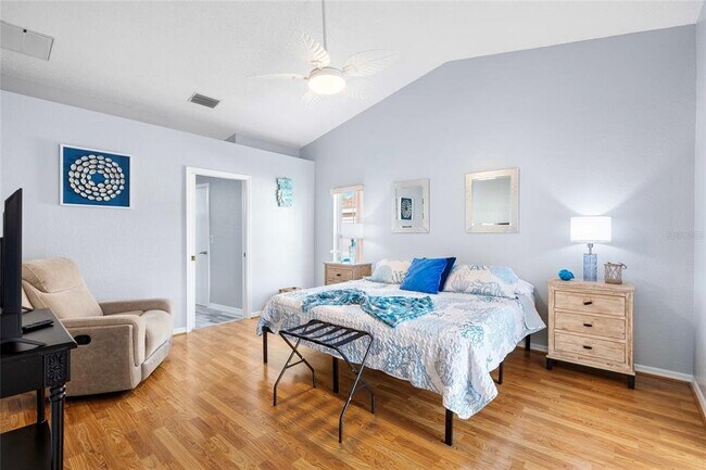 Building Photo - 11263 Murraysville Dr