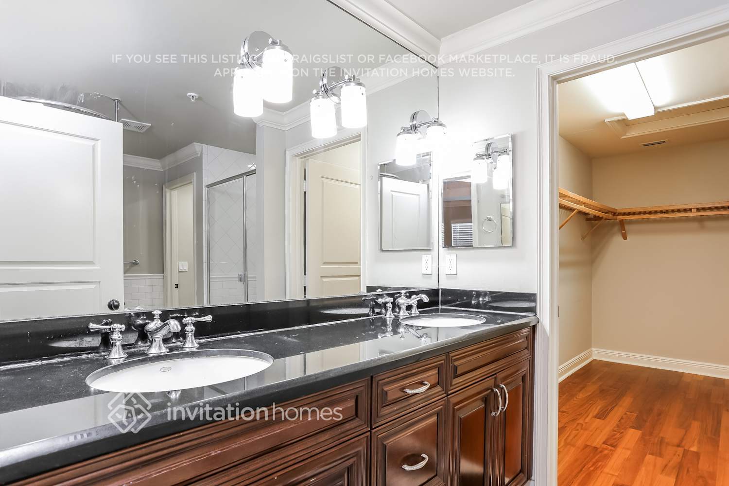 Building Photo - 1018 E Heritage Club Cir