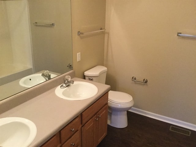 Building Photo - 7801 Beechtree Ln