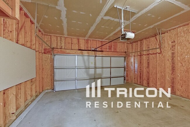 Building Photo - 120 Intrepid Ave