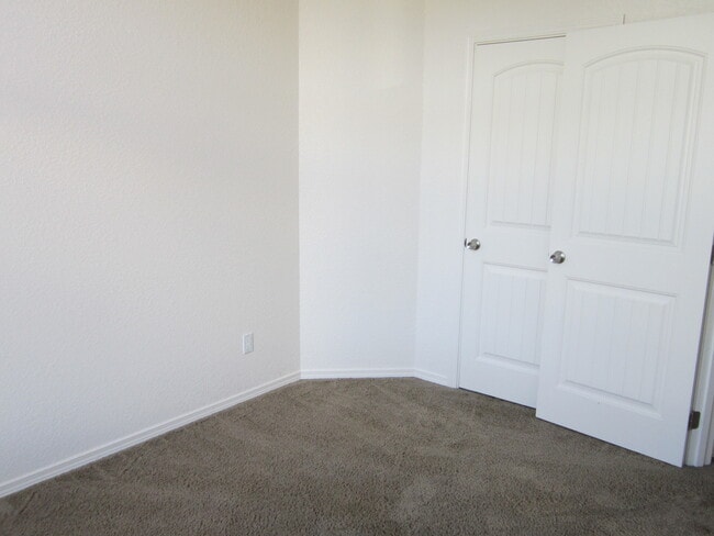 Building Photo - 1714 Lancaster Ave