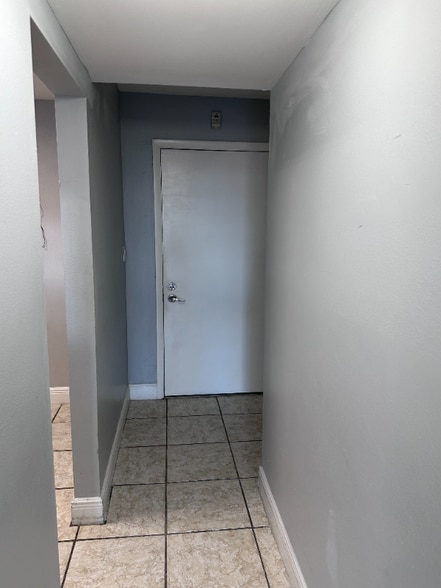 Building Photo - 19751 SW 114th Ave