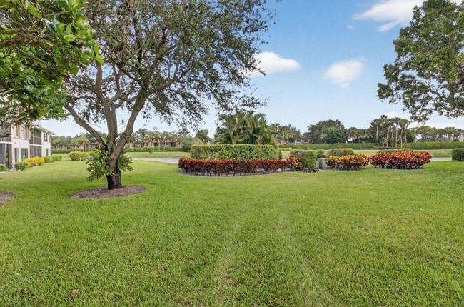 Building Photo - 15322 Strathearn Dr