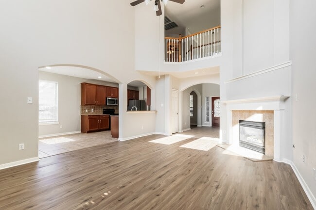 Building Photo - 20836 Sheridan Heights Ln