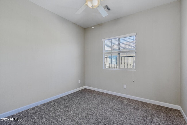 Building Photo - 1367 S Country Club Dr