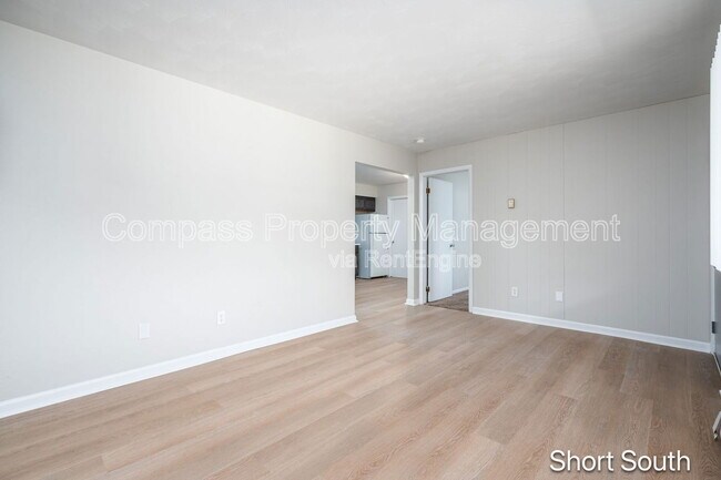 Building Photo - 1605 Bacon Ave