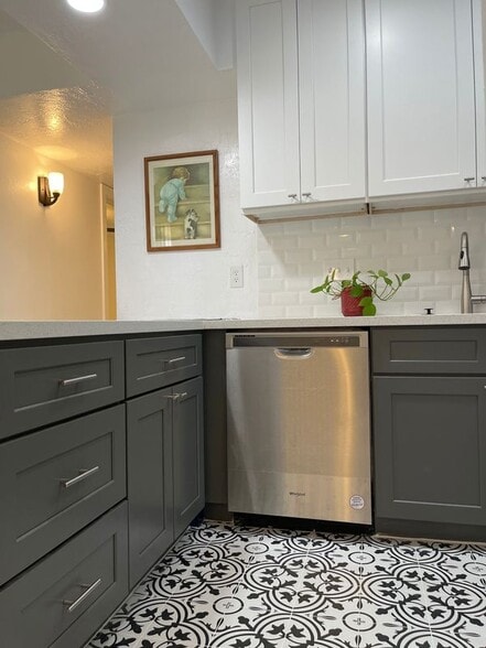 Building Photo - 3400 Timmons Ln