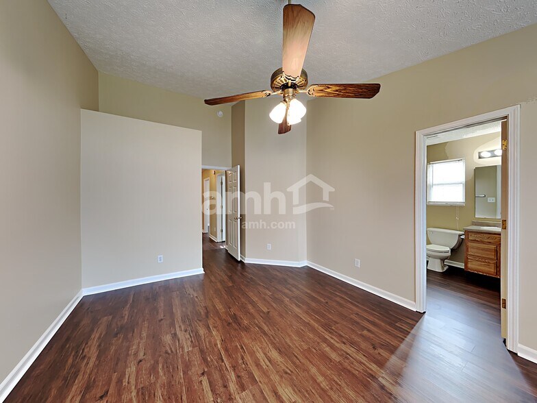 Building Photo - 6428 Oyster Key Ln