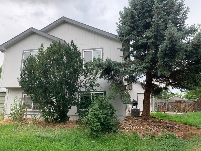 Building Photo - 563 Sundisk Dr