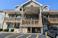 Building Photo - Charming 2 Bedroom in Branson!