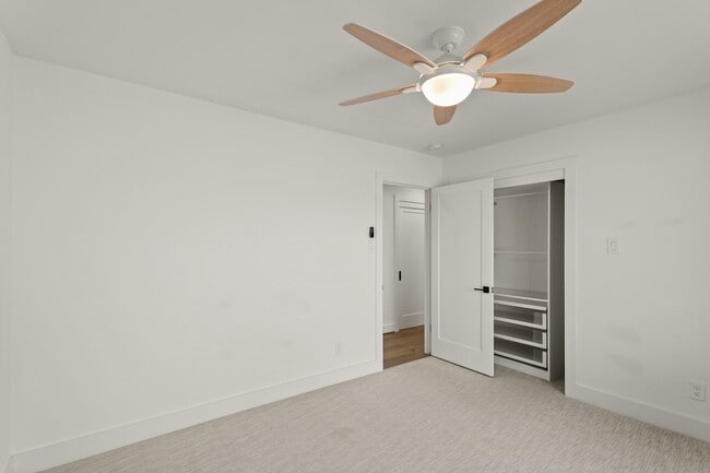 Building Photo - 1707 Imperial Crown Dr