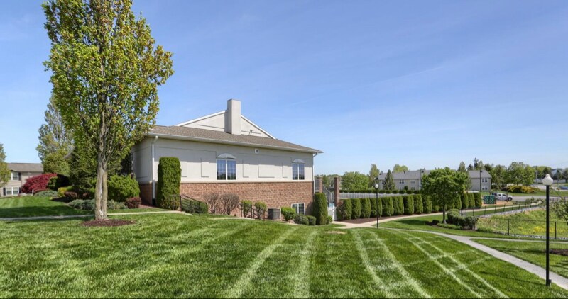 Building Photo - 226 Sparrow Rd