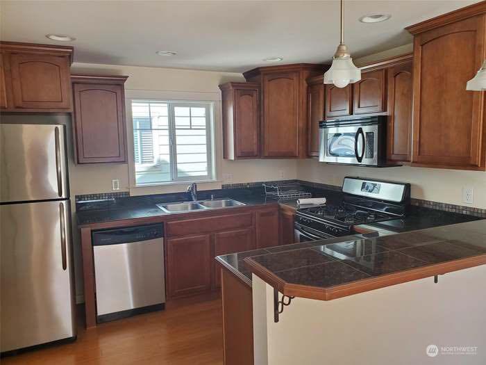 Kitchen - 1402 N Northgate Way