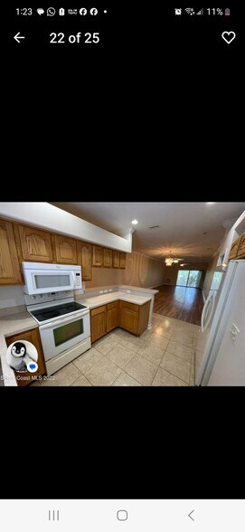 Building Photo - 2087 Hidden Grove Ln