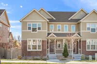 Building Photo - 14813 E Crestridge Dr
