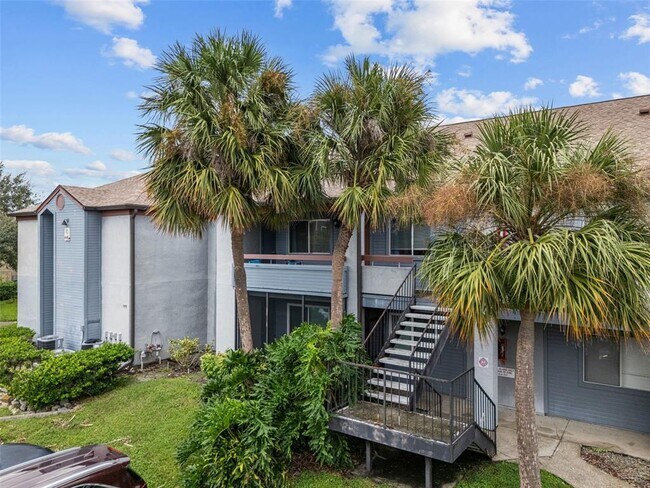 Building Photo - 10265 Gandy Blvd N