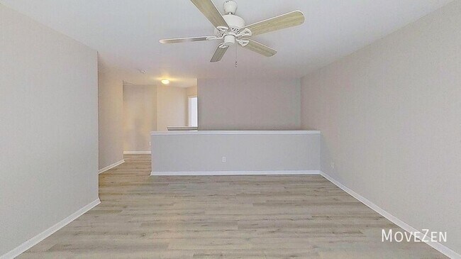 Building Photo - 4435 Stonewall Dr