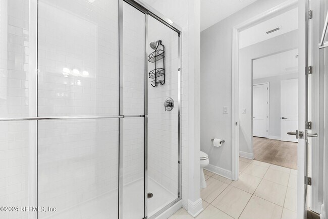 Building Photo - 467 Rum Runner Wy