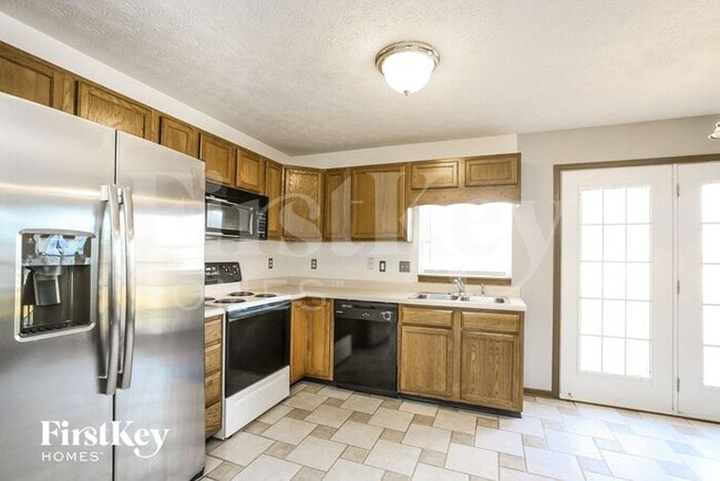 Building Photo - 6715 Wimbledon Dr