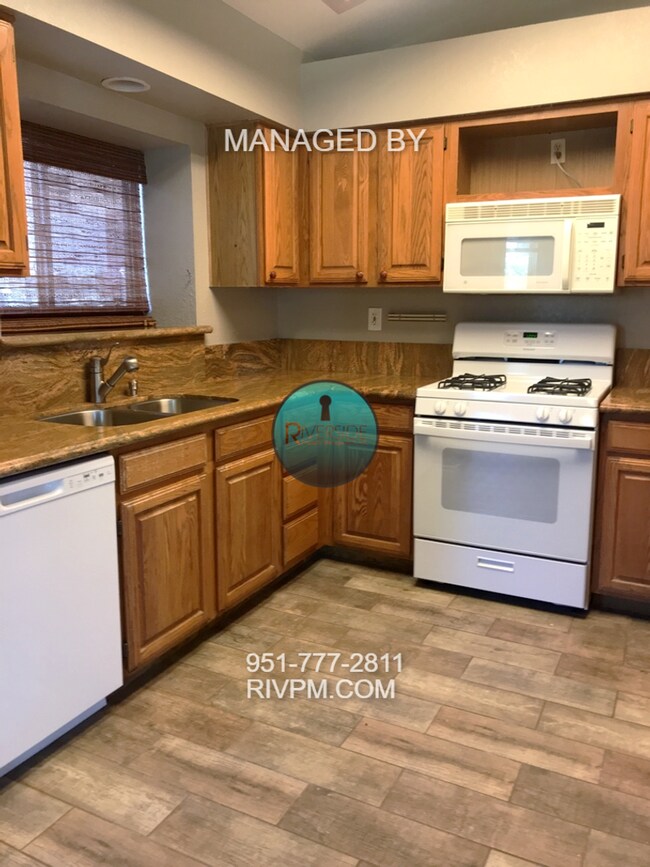 Building Photo - Stunning 2-Bedroom Moreno Valley Home – Yo...