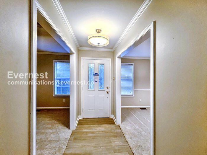 Building Photo - 121 Illinois Bayou Dr