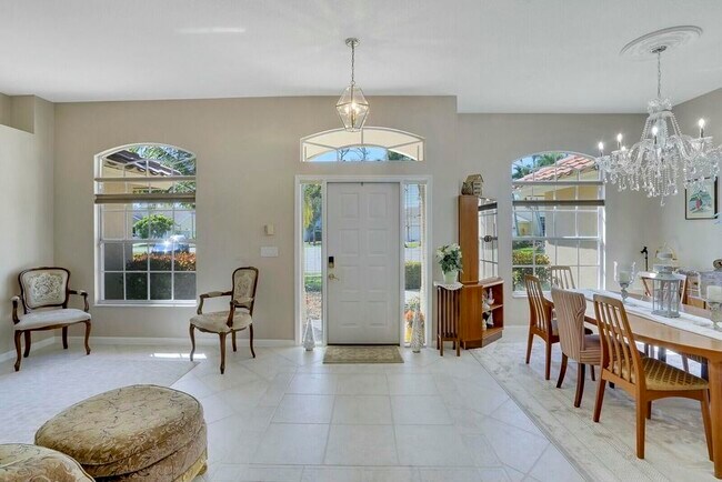 Building Photo - 1030 Sweet Briar Pl