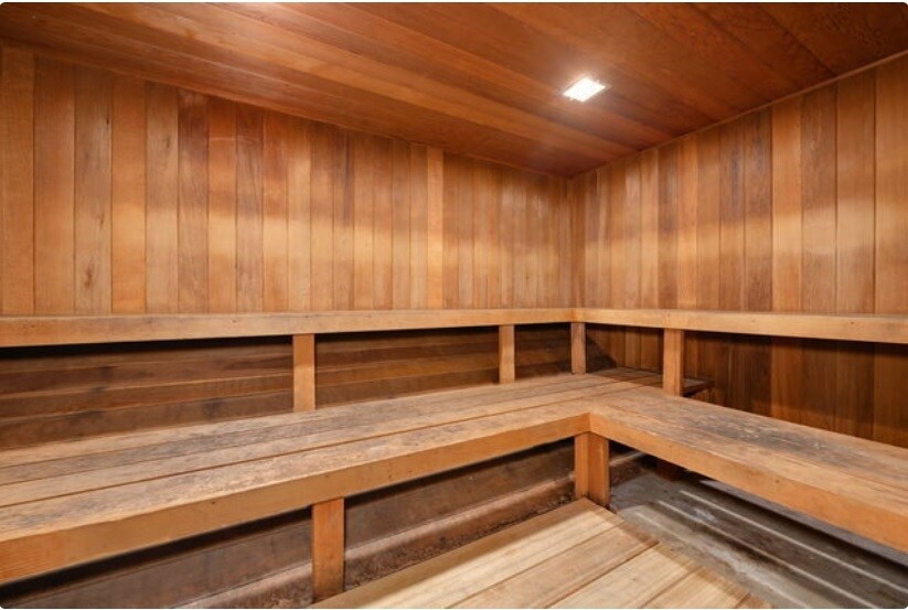 Sauna - 70 W Huron St