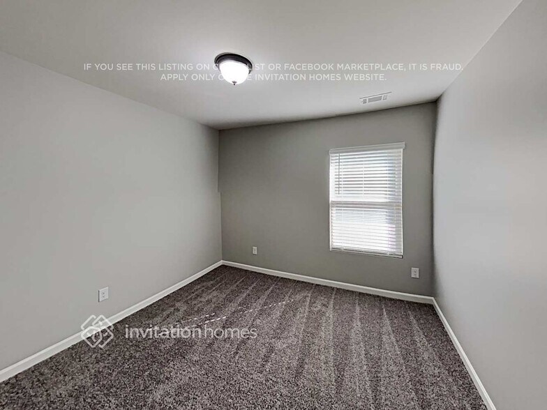 Building Photo - 33 Ponders Rd