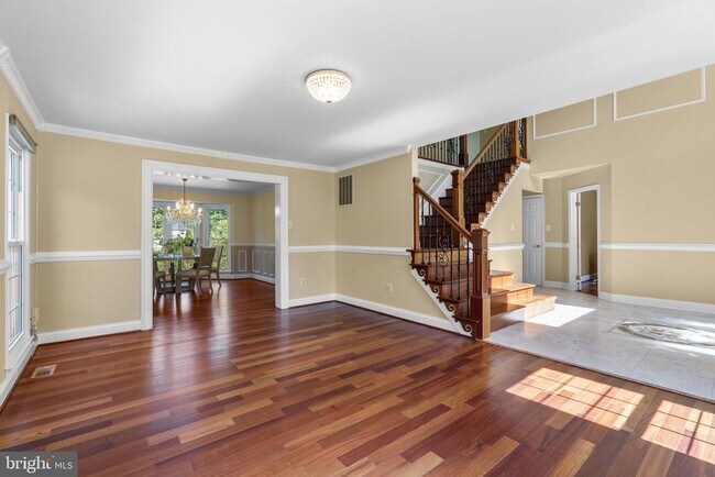Building Photo - 10211 Brightstone Pl