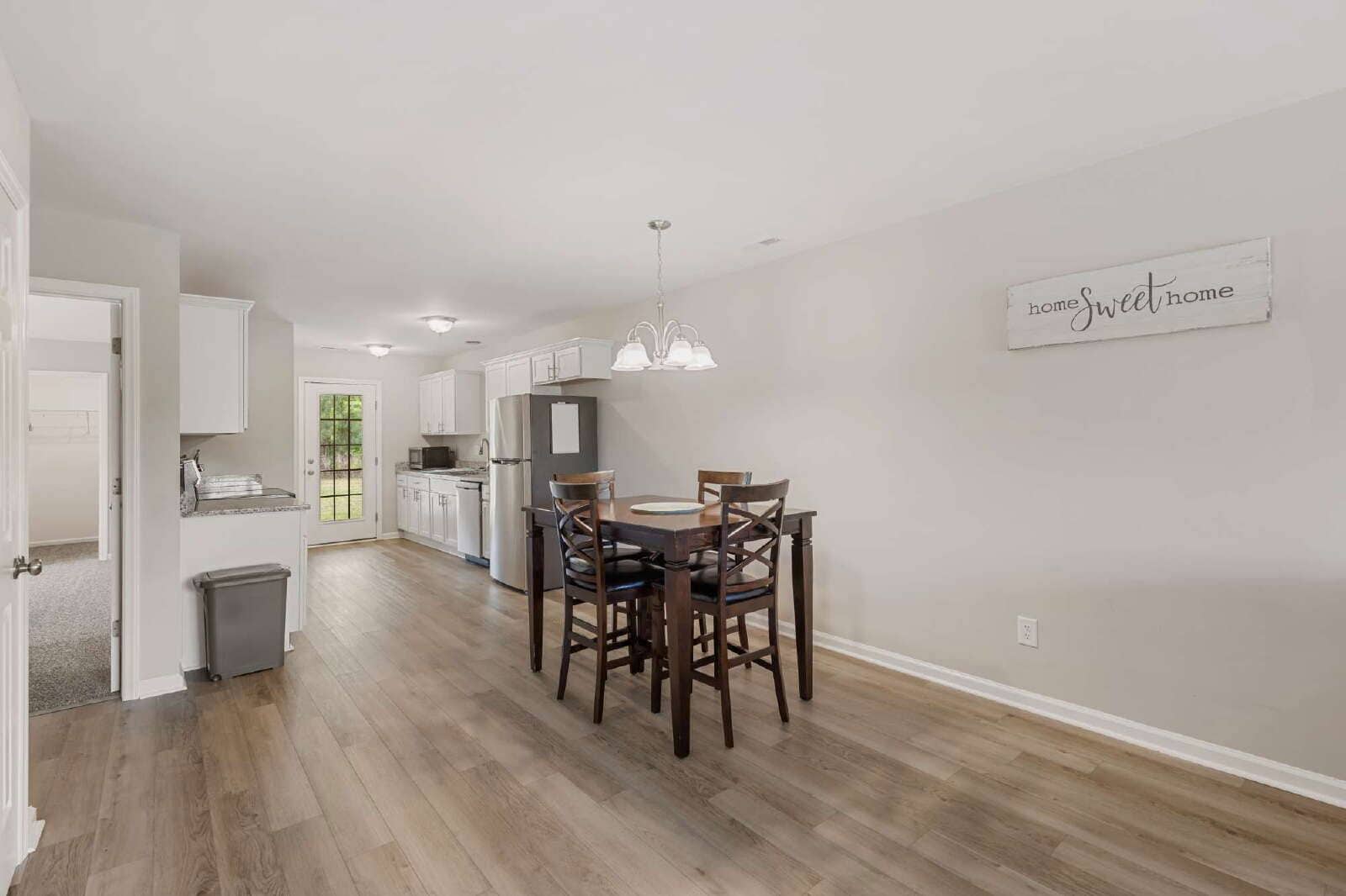 Building Photo - 214 Jeremy Ln