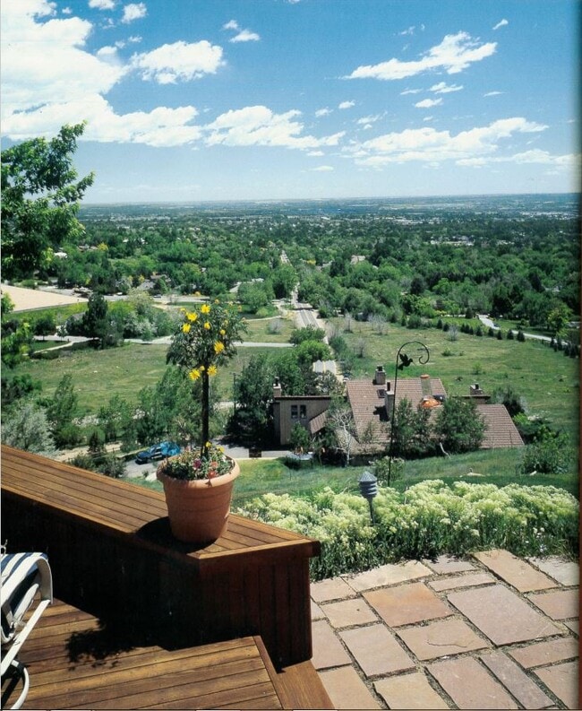 Building Photo - 3645 Cholla Ct