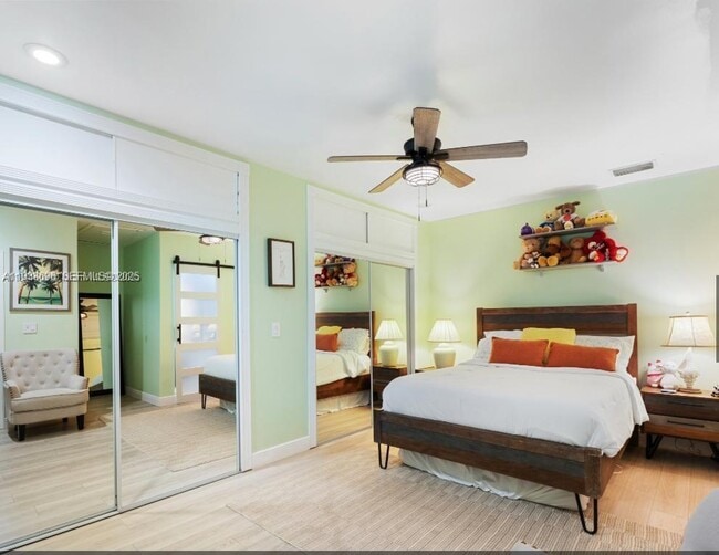 Building Photo - 14610 SW 145th Pl