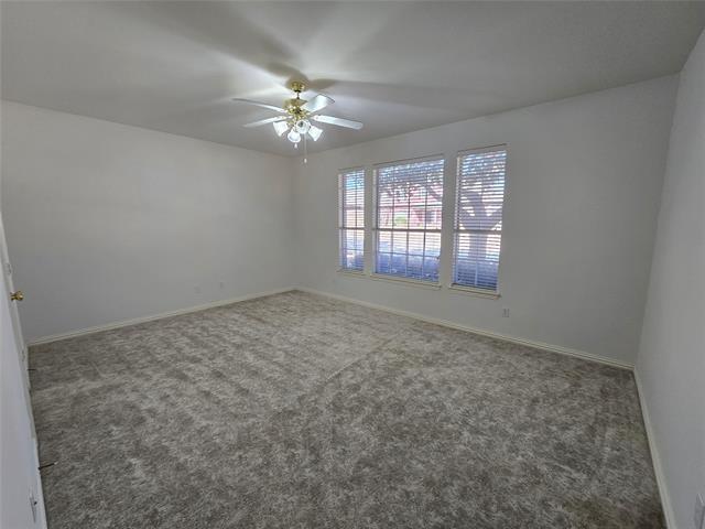 Building Photo - 11801 Waterford Ln