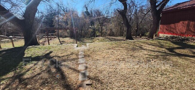 Building Photo - 1126 NW 55th St