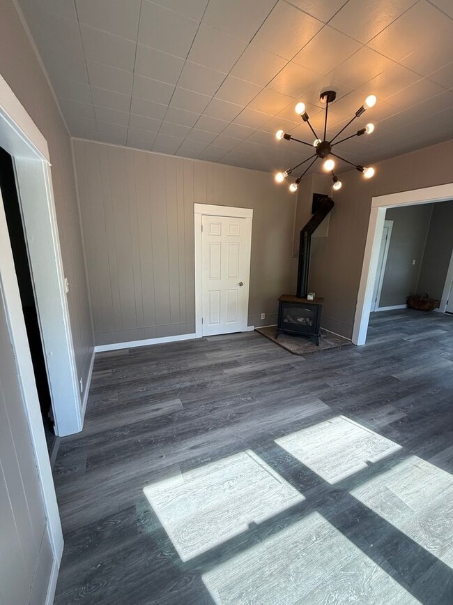 Building Photo - 3ba 1ba in Hoquiam