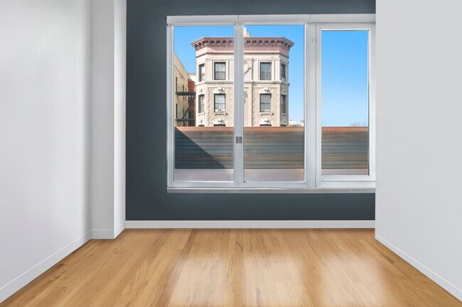 Building Photo - 540 W 149th St