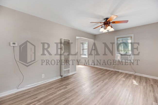 Building Photo - 345 Grover Ave