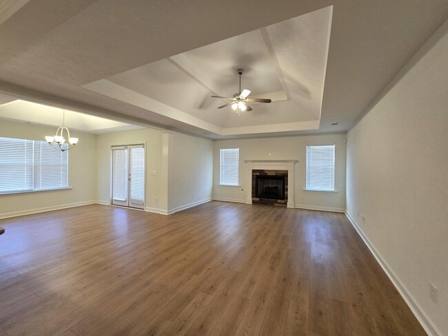 Building Photo - 606 Litcham Run