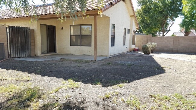 Building Photo - 3122 N 115th Ln