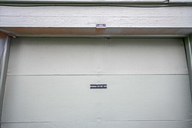 Building Photo - Charming Furnished Condo in Taku/Campbell - Everything You Need in One Place!