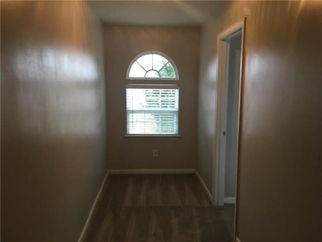 Building Photo - 765 Rockbass Rd