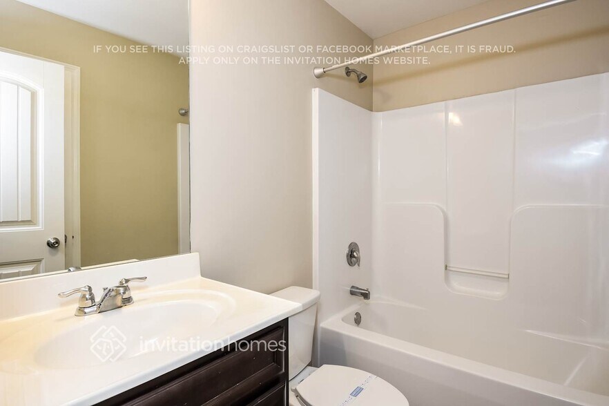 Building Photo - 5395 Bucknell Trace