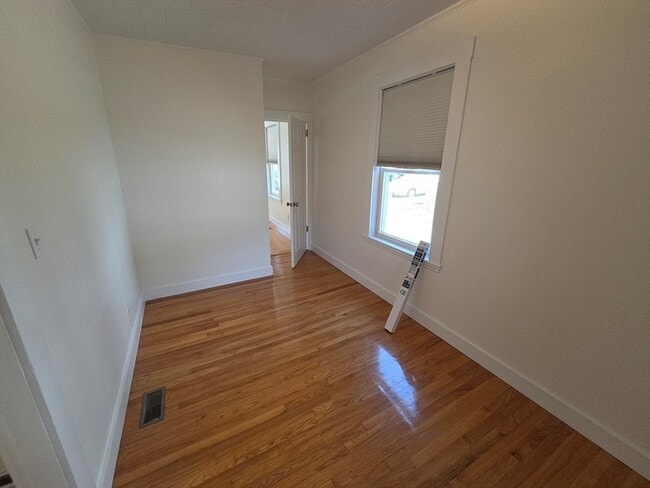 Building Photo - 68 Nahant Ave