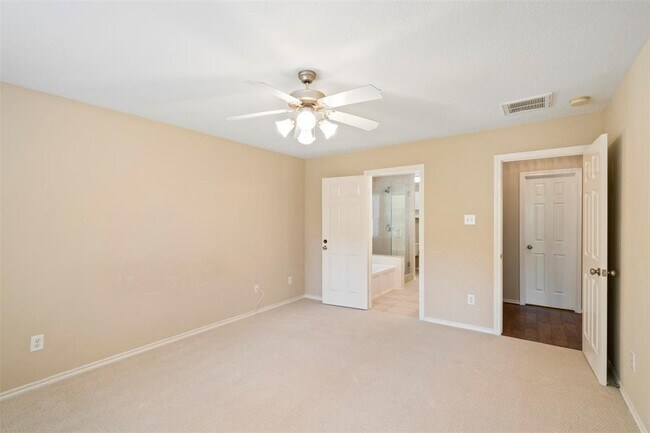 Building Photo - 35 N Star Ridge Cir