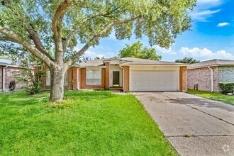 Building Photo - 17043 Macleish Dr